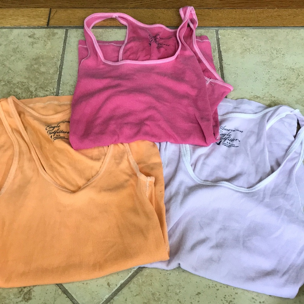 AEO ribbed tank tops